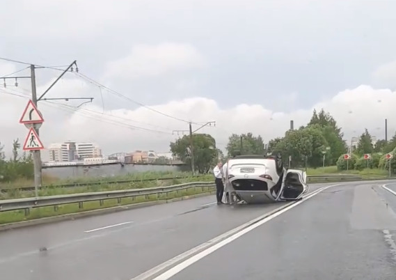 Кадр из видео в vk.com/spb_today